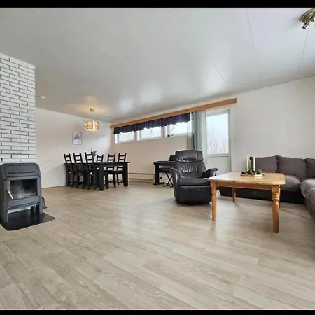 Stort Hus Til Utleie Casa de Férias *