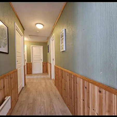 Casa de Férias Stort Hus Til Utleie